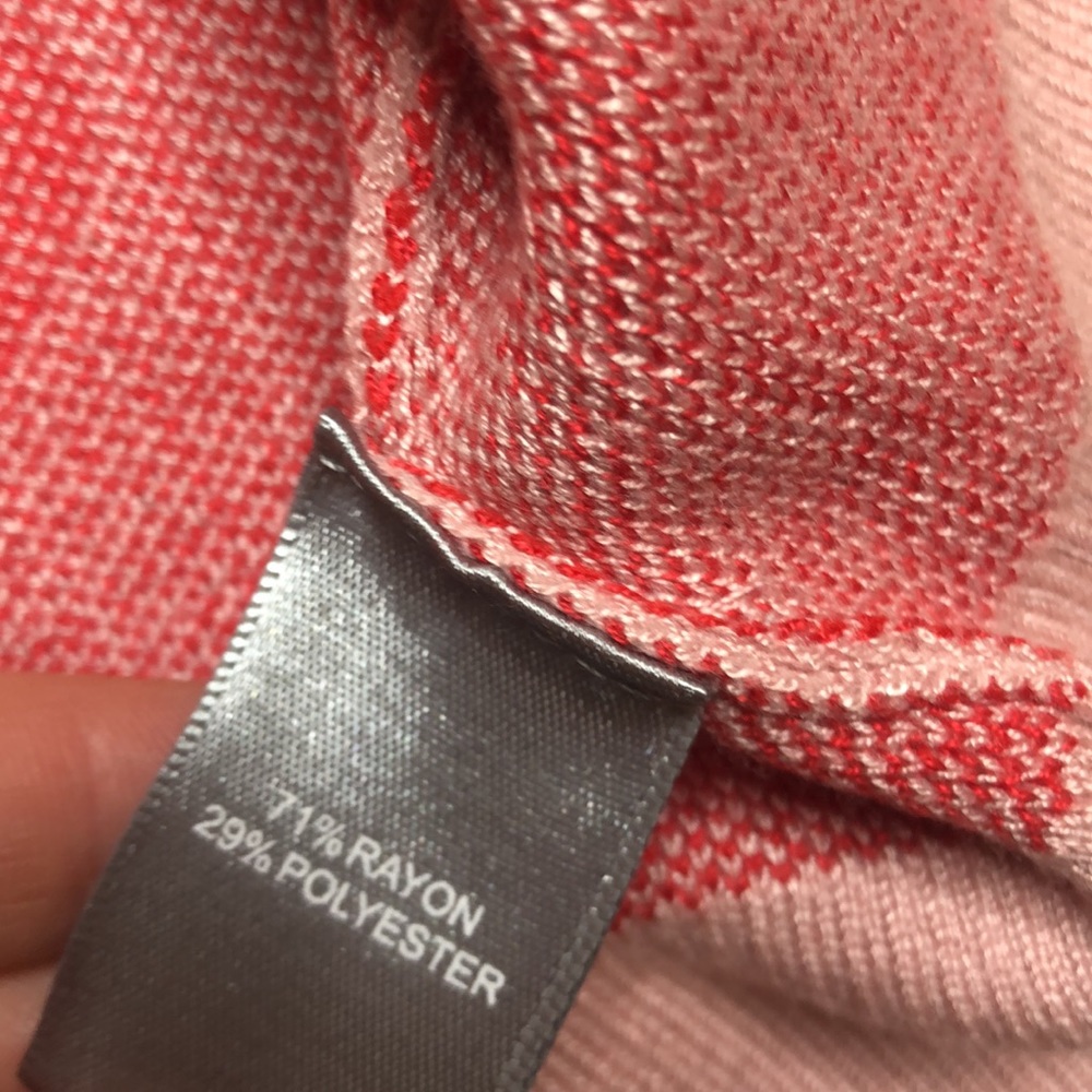 NWT Marled pink heart print v neck cardigan oversized fit - Picture 5 of 5